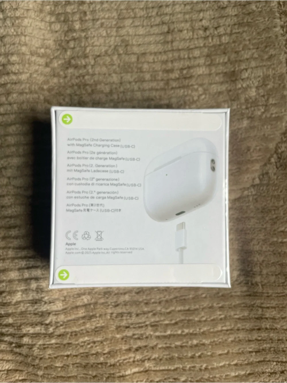 Apple AirPods Pro (2nd generation) in White